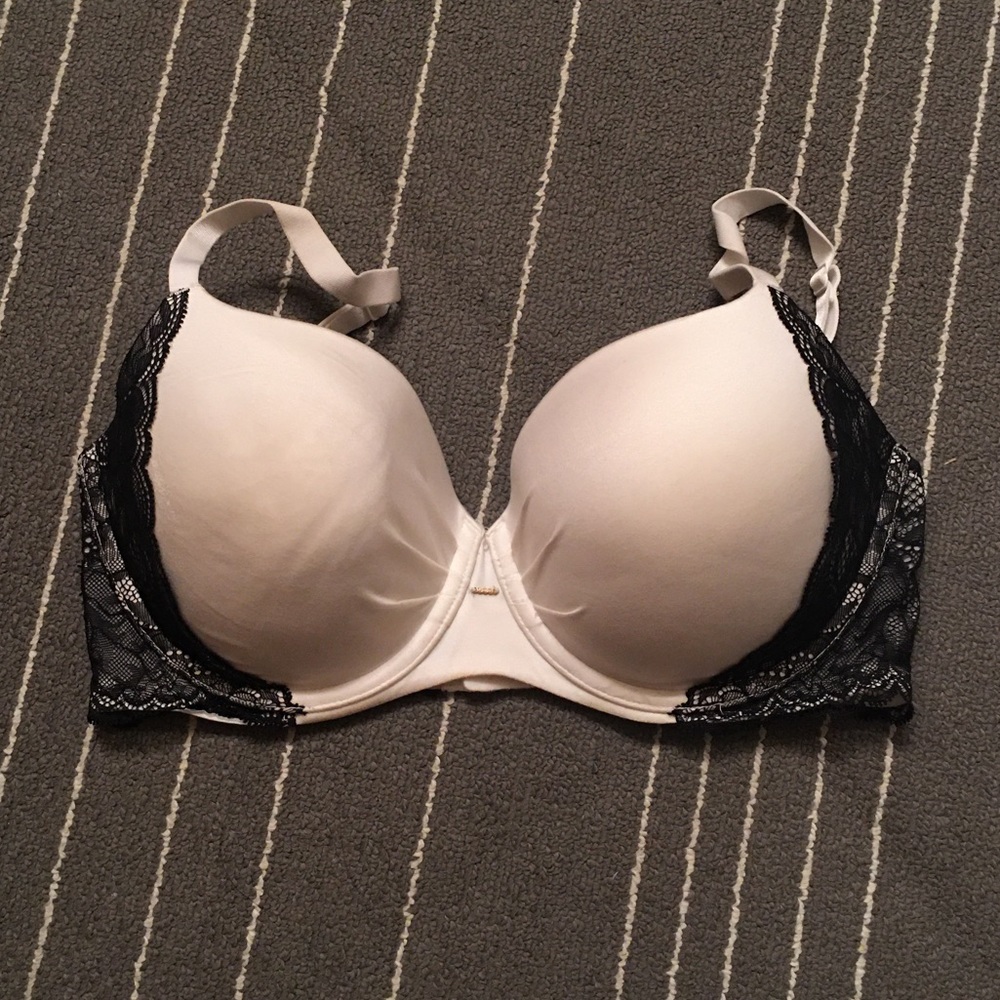 Victoria Secret Bra